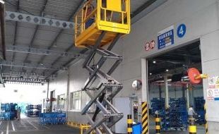 剪叉式升降平臺的操作技巧分享